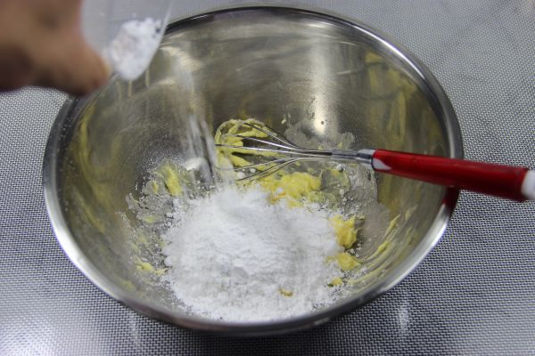 蔓越莓奶油夹心饼干