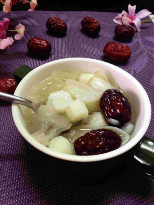 山药百合银耳羹