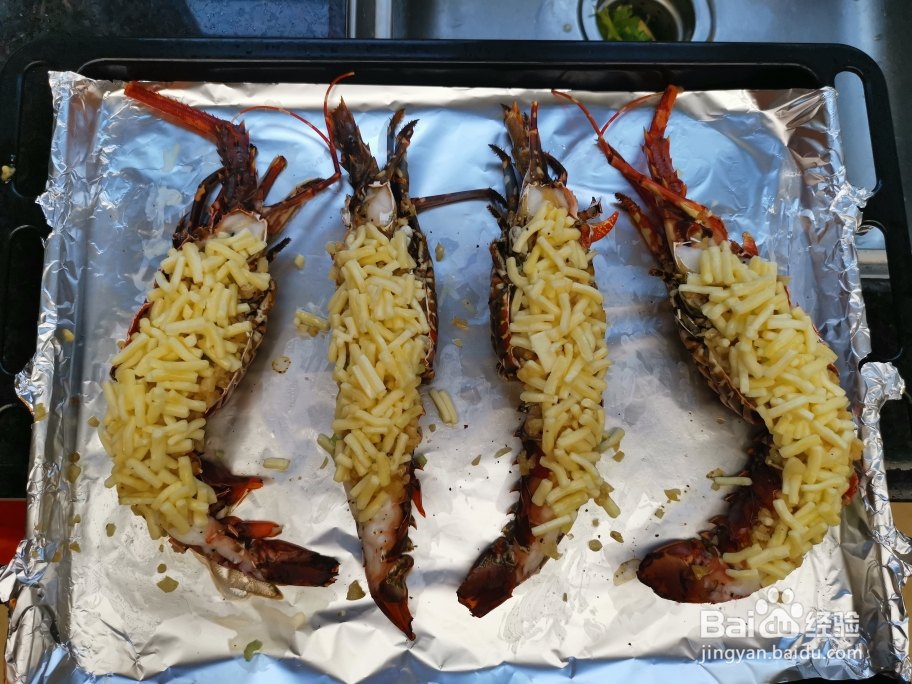 小孩子超喜欢的蒜蓉芝士焗龙虾