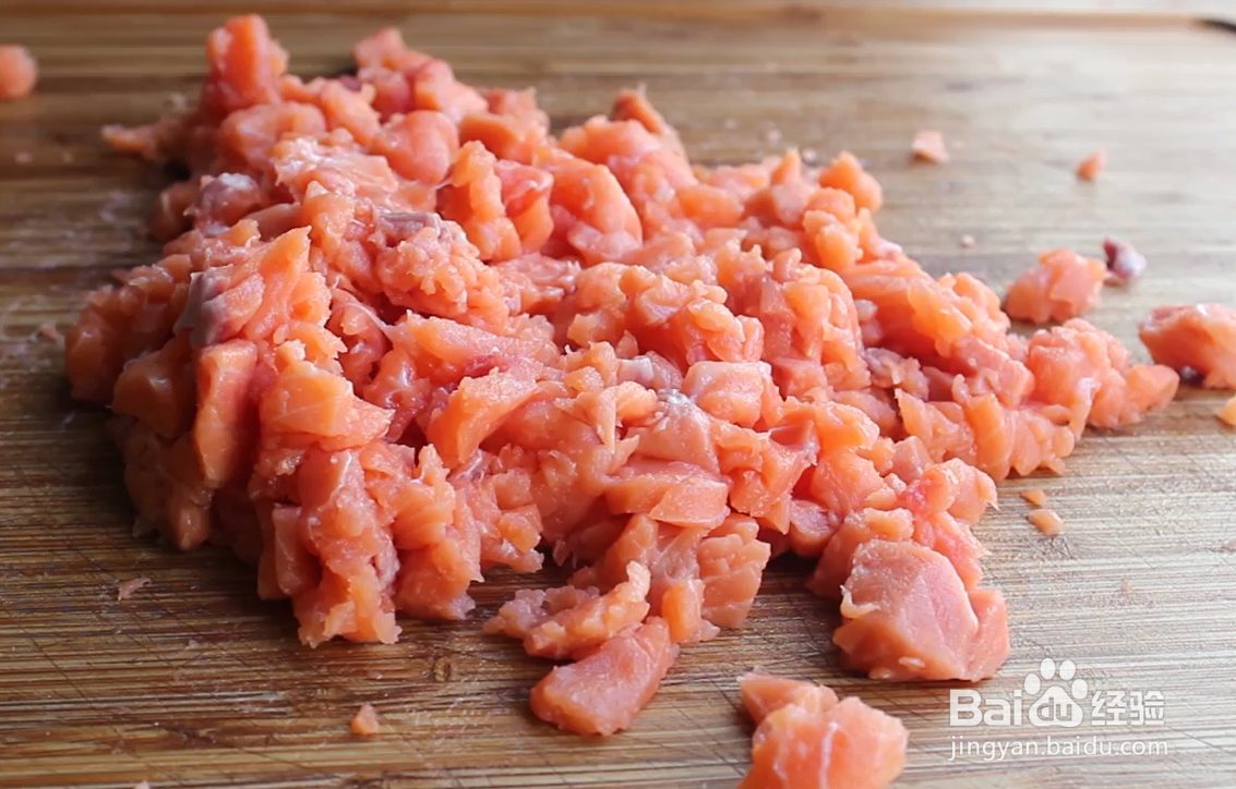 煎三文鱼肉饼的制作方法