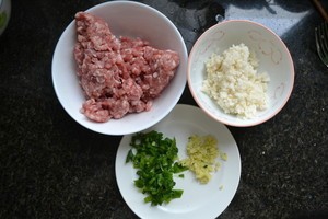 肉食动物超满足的红烧狮子头怎么做？