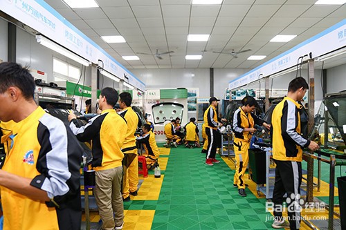 汽车行业发展怎么样？学汽修好吗