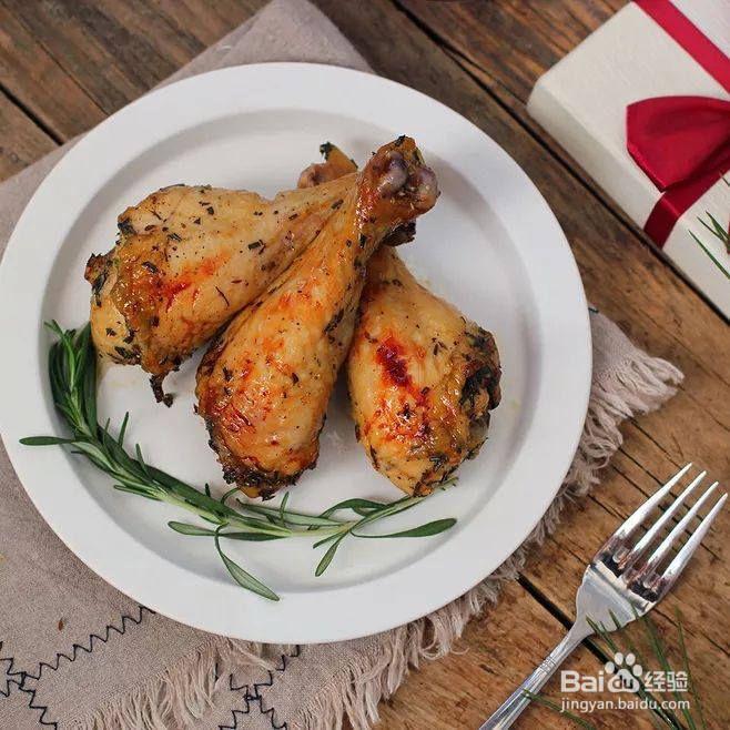 微蒸烤与蒸烤箱哪个更实用？