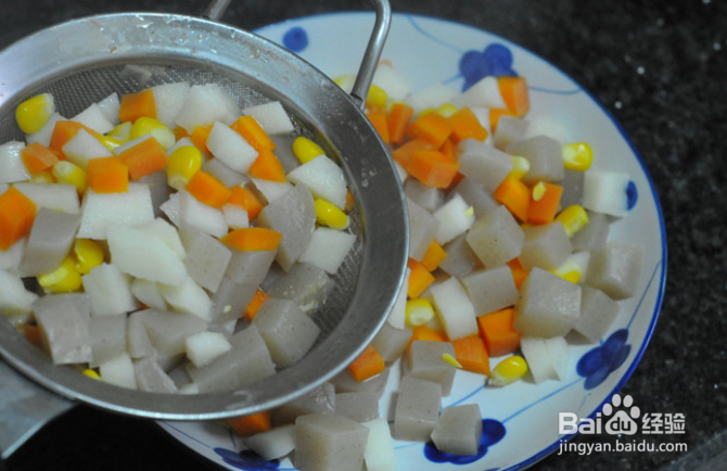 如何制作五彩魔芋丁