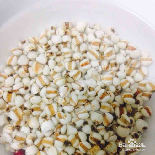 绿豆海带薏米甜汤