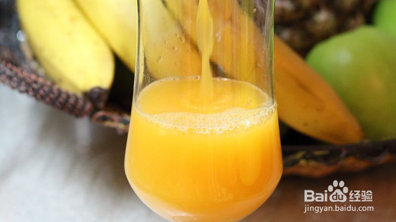 菠萝泡盐水的正确方法？