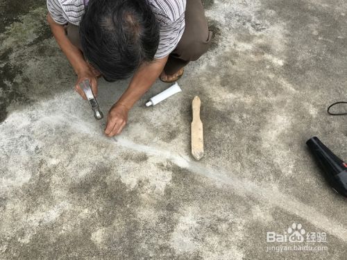 补漏老师傅告诉你楼顶补漏最好就是用天雨盾