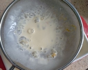 鸡蛋鲜奶布丁的做法