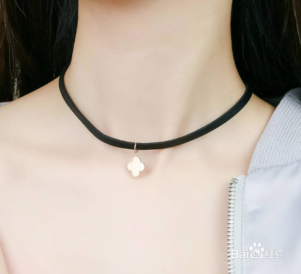 脖子上张脖颈纹了怎么预防