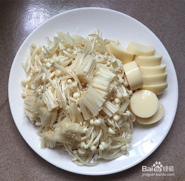日本豆腐烩金针菇的做法