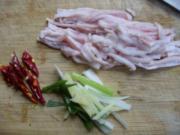 鱼干小炒水晶皮的做法