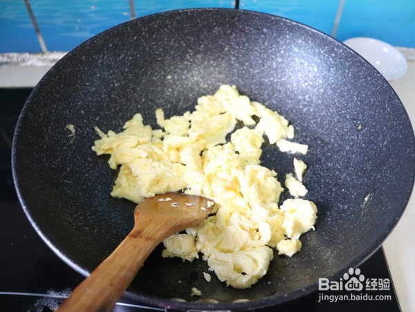 韭黄炒鸡蛋的做法