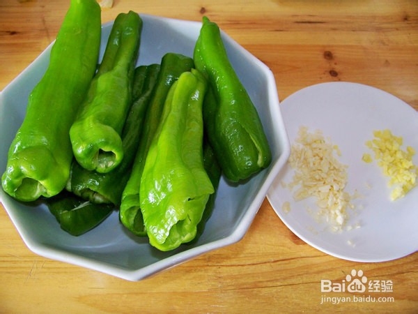 肉末虎皮烧辣椒