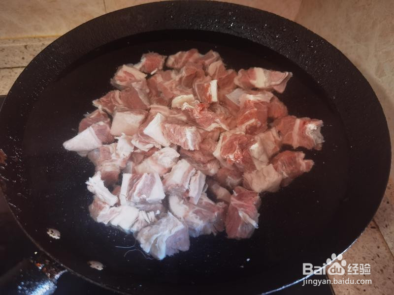 港式牛腩炖萝卜的做法