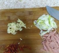 如何做圆白菜炒粉条