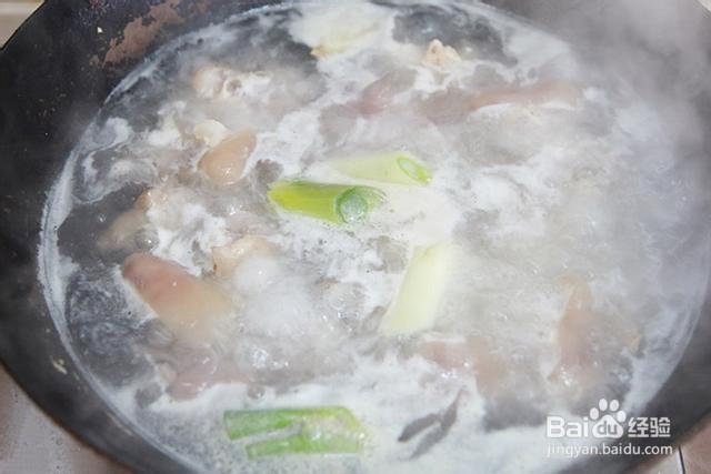 让人吃上瘾的花生腐乳辣酱猪手煲