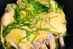 无水料理—葱油鸡的做法