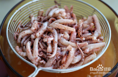 酱爆洋葱鱿鱼须