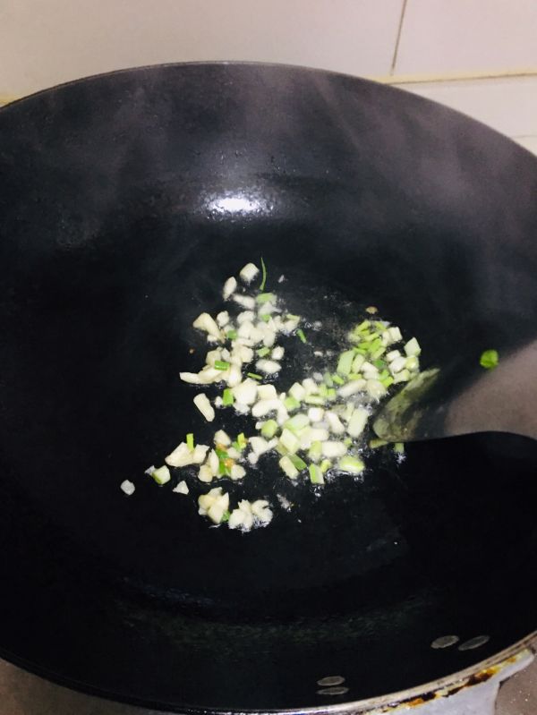 番茄金针菇肥牛卷