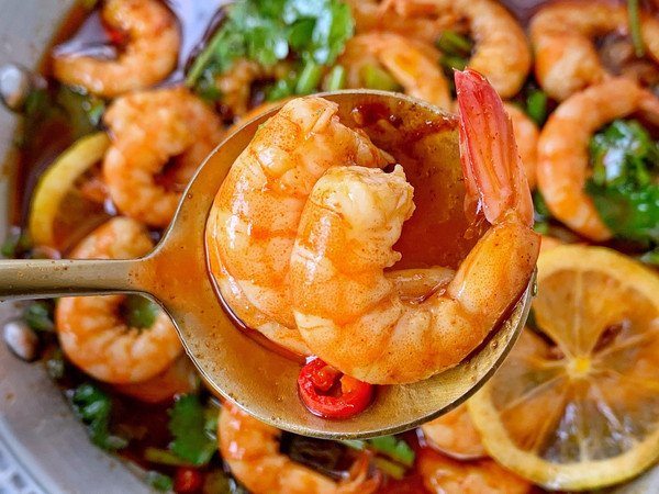 酸辣开胃泰式柠檬虾