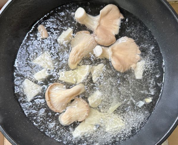 老祖宗相传食疗药膳玉米煲鸭