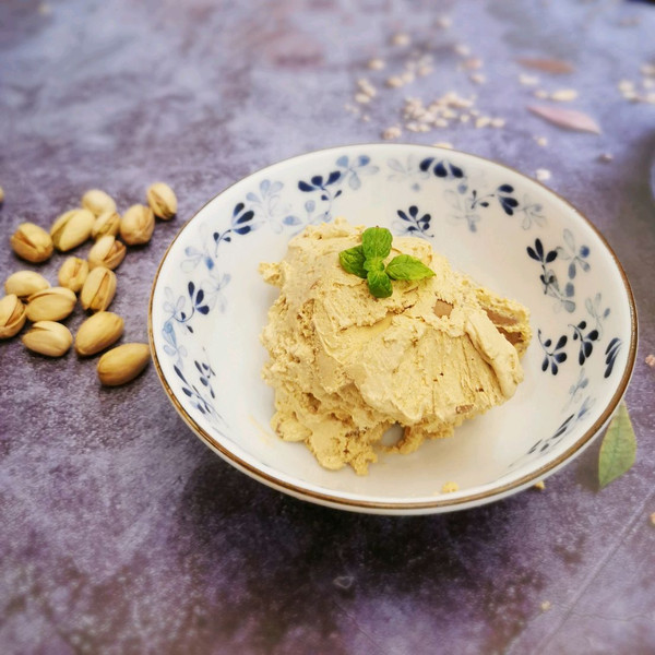 意式手工开心果巧克力冰淇淋