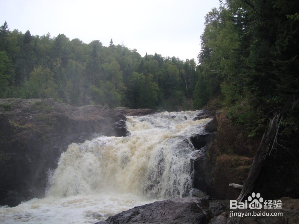 徒步爱好者的旅游圣地之一苏必利尔步道