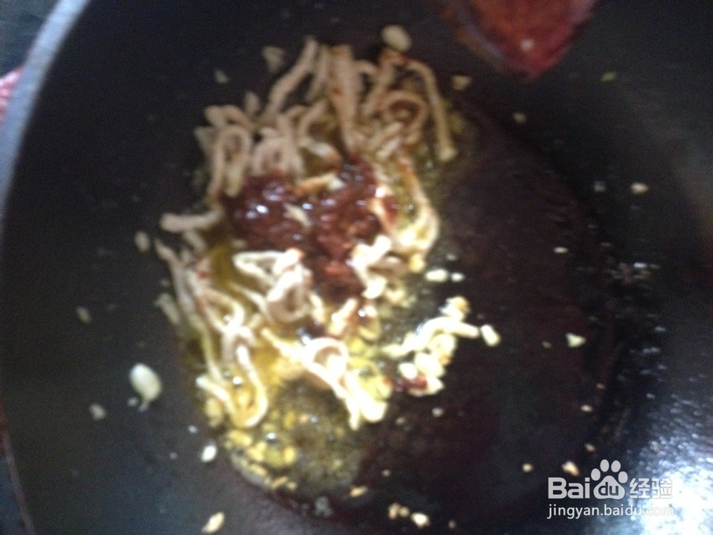 酱香肉丝拌莜面