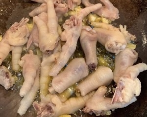 东北下酒菜红烧鸡爪