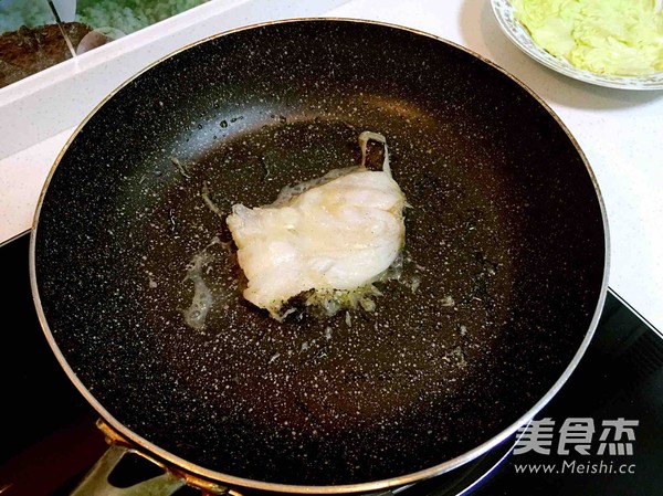 香煎鳕鱼的做法