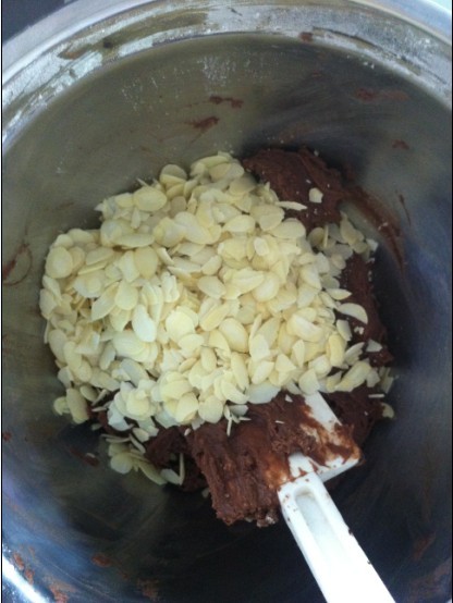 黑巧克力杏仁饼干