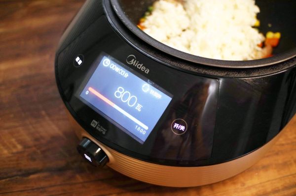 柠檬菠萝虾仁炒饭