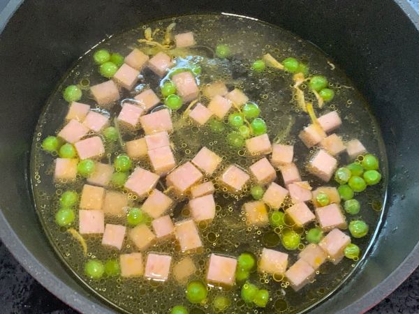 午餐肉日本豆腐羹