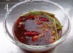 蛋黄鸡肉卷的做法