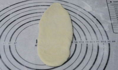 卡士达酱芝麻餐包的做法