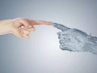 夏季身体缺水，如何正确的补水?