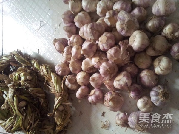 原味腌蒜和糖醋蒜