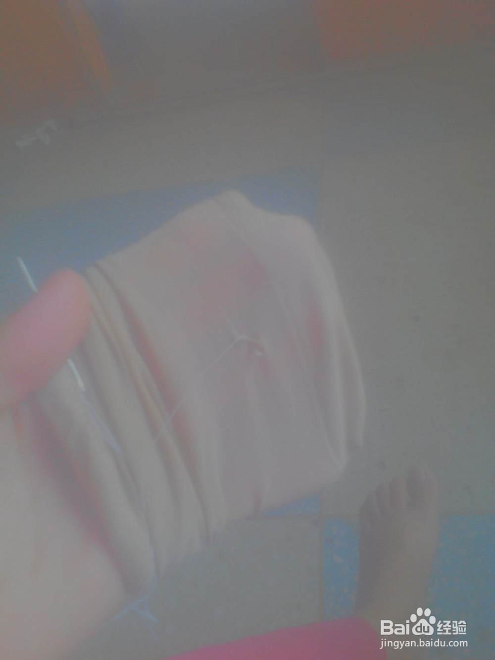 丝袜不小心破洞了要脱丝了怎么办