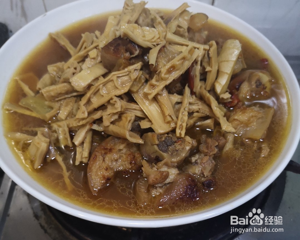 宝宝也爱吃的笋干猪脚