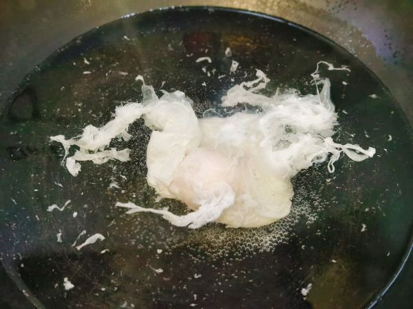 黄瓜鸡蛋紫菜汤