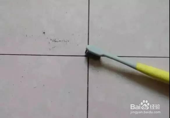 旧牙刷可以变废为宝