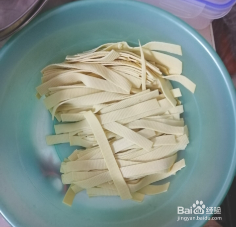 千张肉丝的家常做法