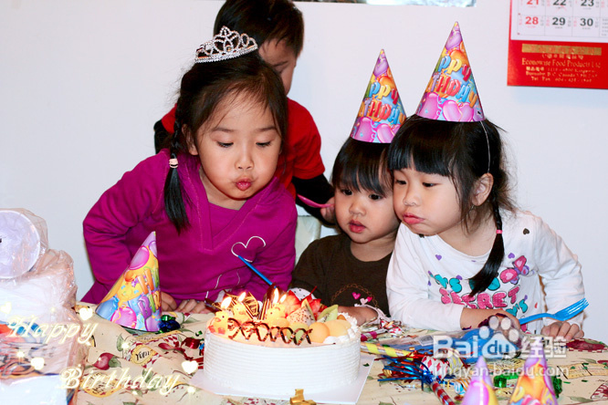 晴晴小公主四岁生日快乐(组图)