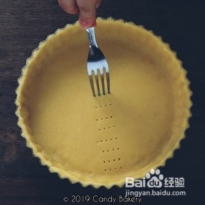 蓝莓乳酪派的做法