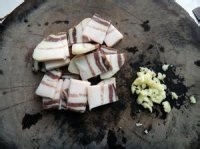 腊肉炒菠菜怎么做