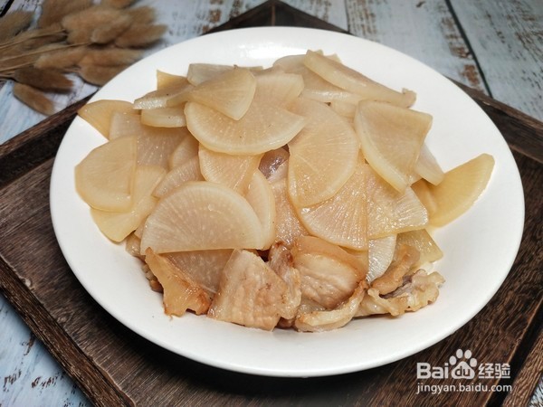 如何制做五花肉烧萝卜