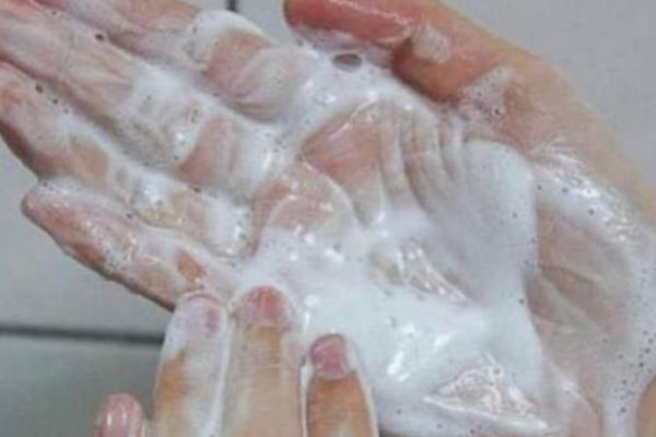 用完清洁霜怎么清洗