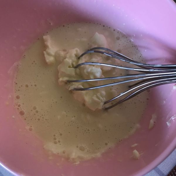香水柠檬乳酪挞