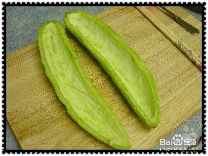 苦瓜炒鸡蛋，让苦瓜不苦