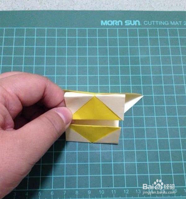 三角插折纸灯笼